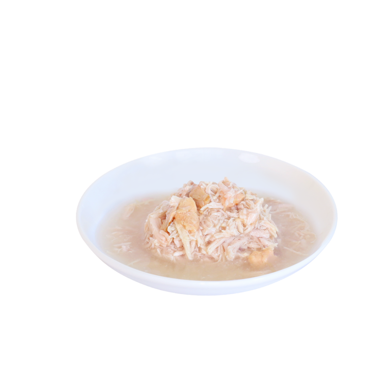 Grain Free Shredded Chicken & Salmon In Gravy Canned Cat Food
